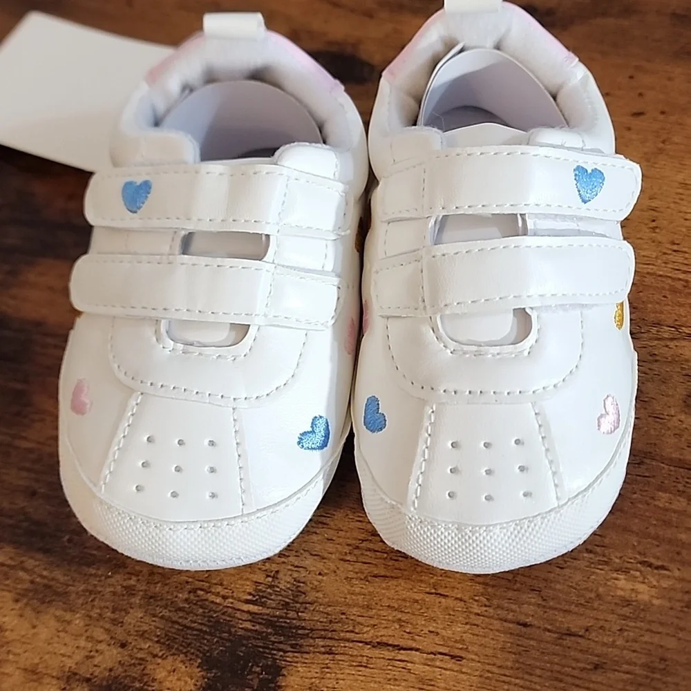 Baby Fashion Shoes White with Heart Accents Unisex Pu Leather Anti Slip Soft